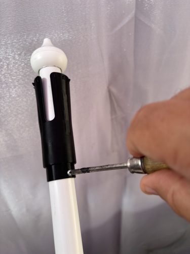 Zászlócsavarodás gátló